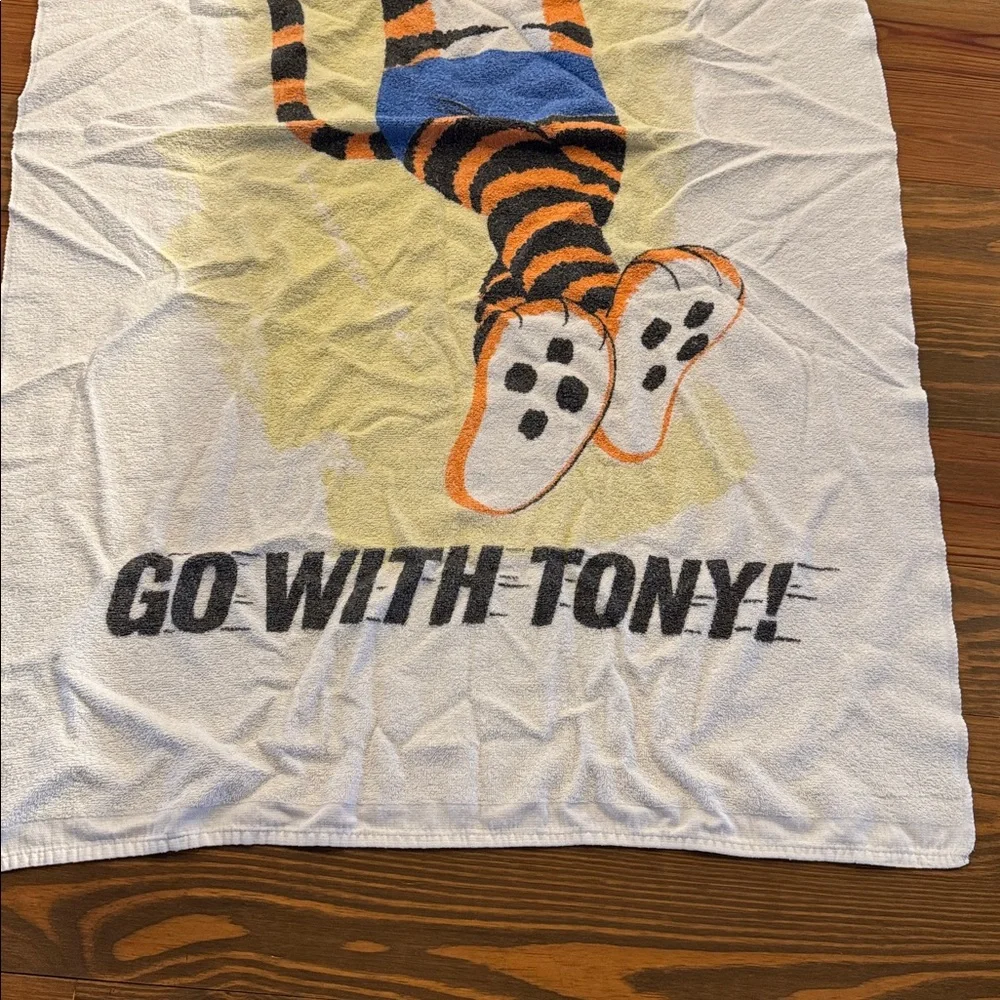 Kellogg Tony the Tiger towel vintage